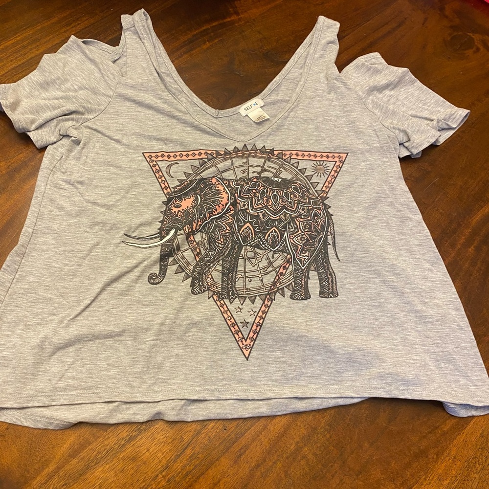 Cold shoulder grey elephant top